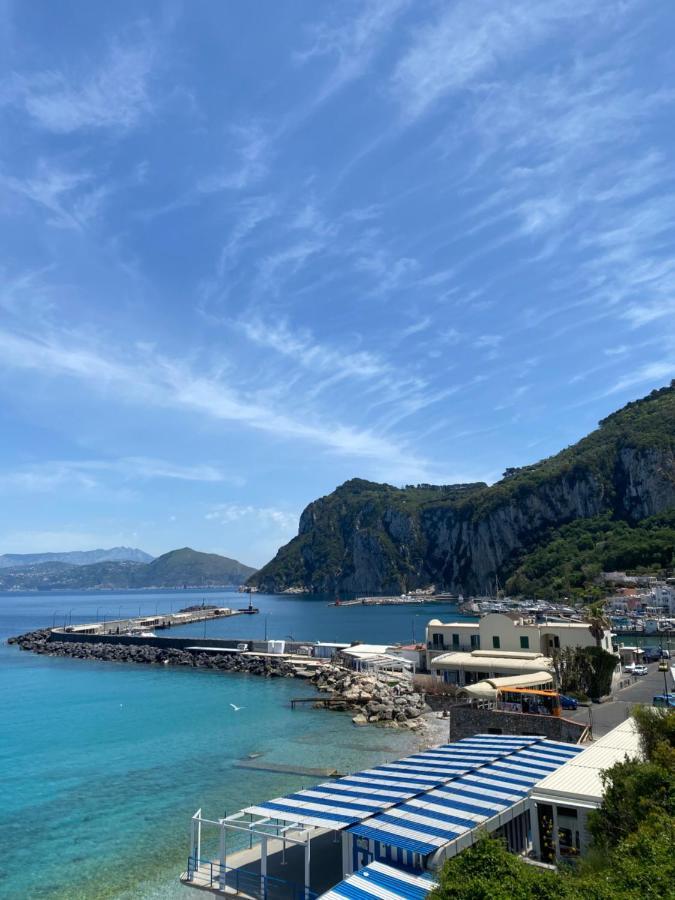 Апартаменты La Baia Di Napoli Капри Экстерьер фото